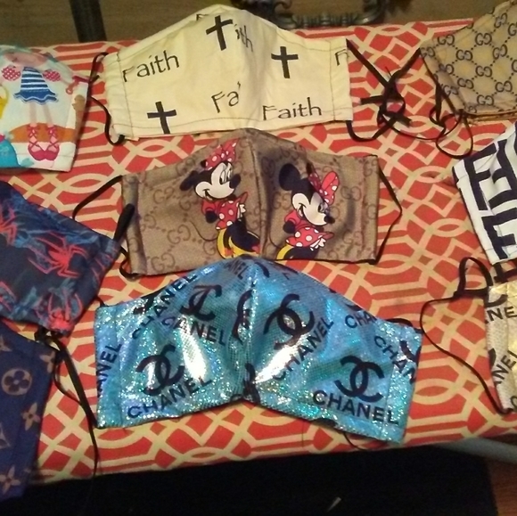 Small medium and large 3 layer face mask - Picture 6 of 16